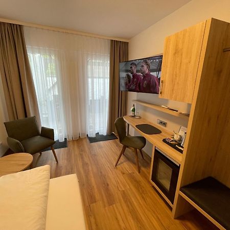 Hotel Wilms Кьолн Екстериор снимка