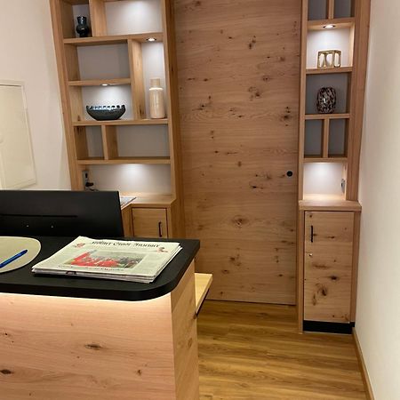Hotel Wilms Кьолн Екстериор снимка