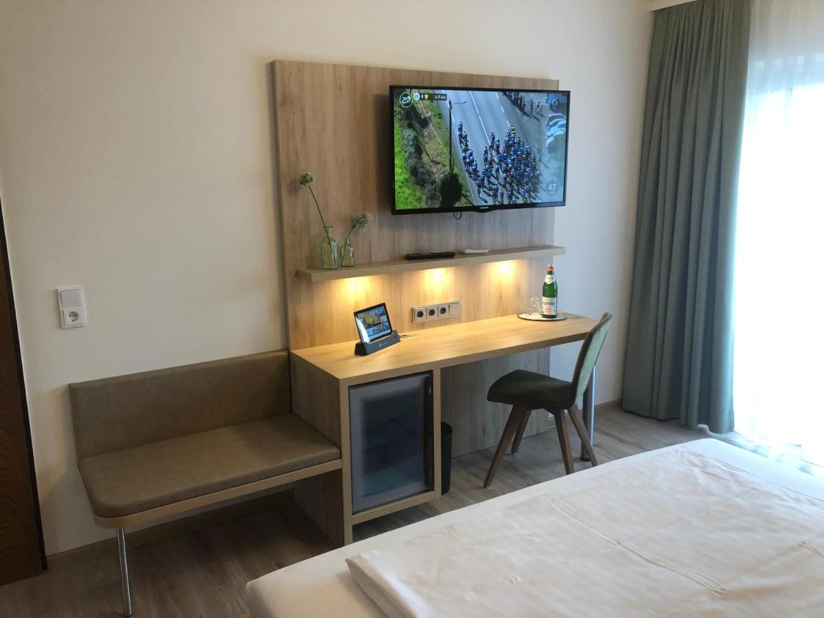 Hotel Wilms Кьолн Екстериор снимка