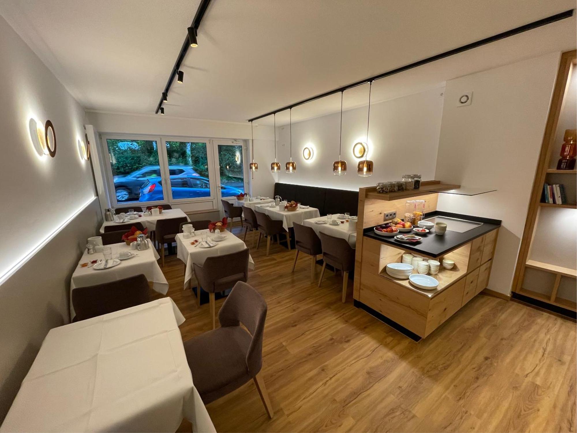 Hotel Wilms Кьолн Екстериор снимка