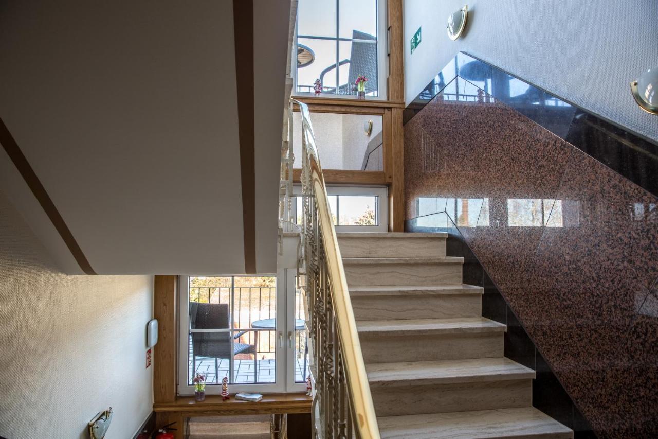 Hotel Wilms Кьолн Екстериор снимка